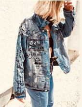 Load image into Gallery viewer, Print graffiti denim jacket
