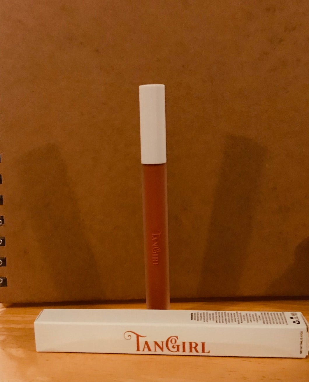 Velvet matte lip tint