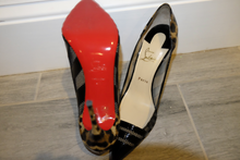 Load image into Gallery viewer, Louboutin mesh animal pump
